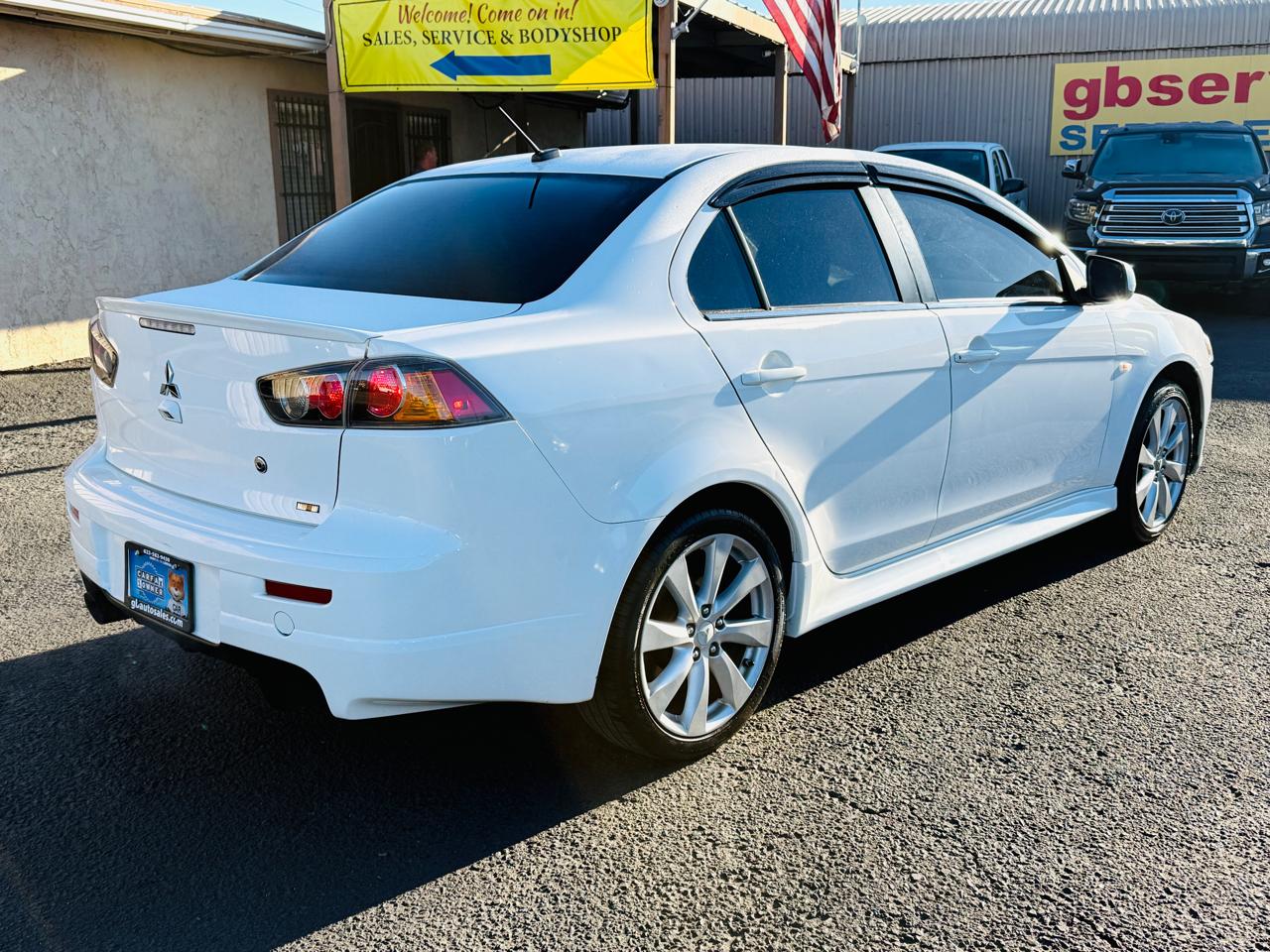 Mitsubishi Lancer  2012