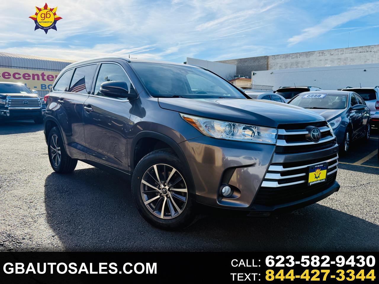 2017 Toyota Highlander SE