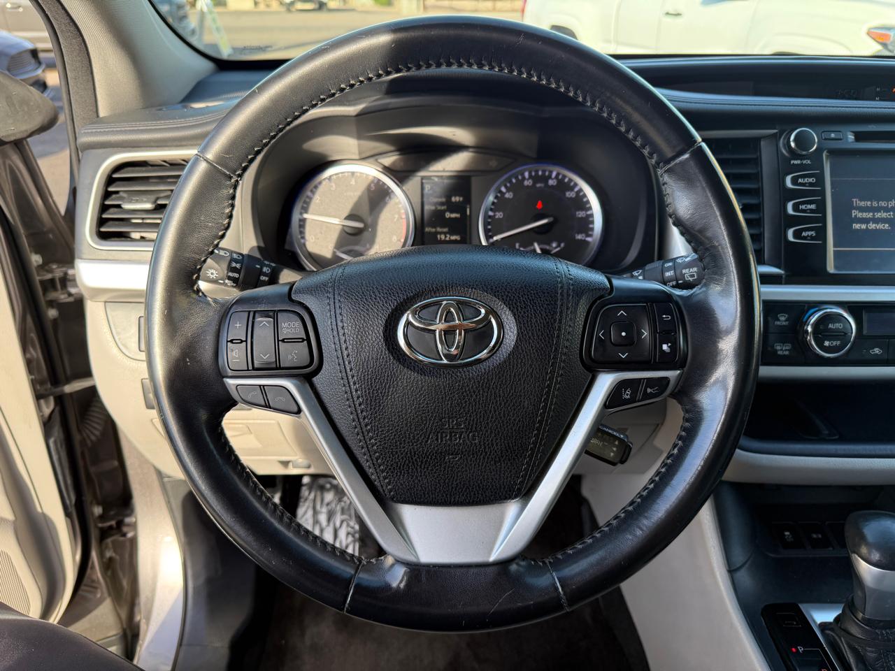 Toyota Highlander  2017