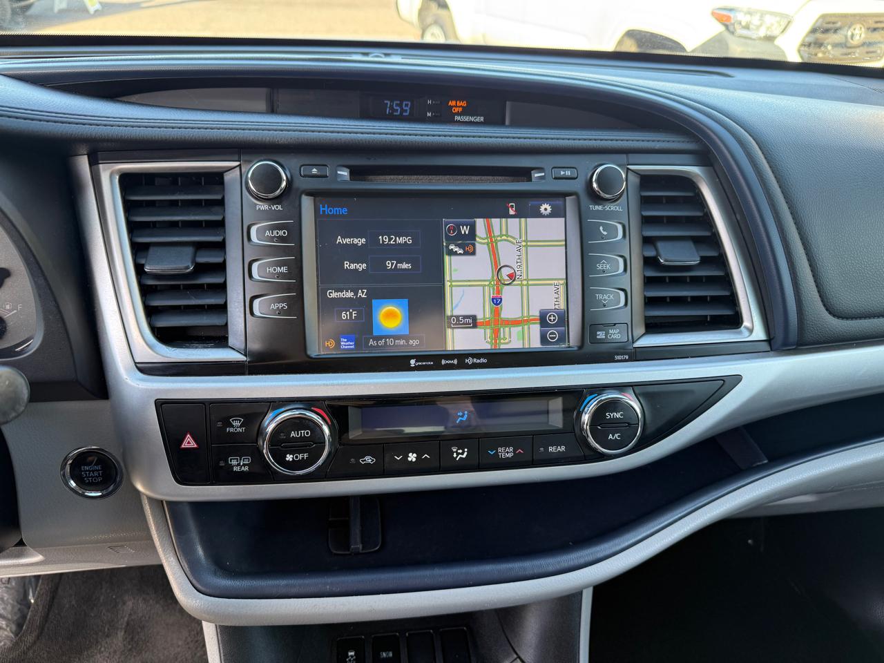 Toyota Highlander  2017