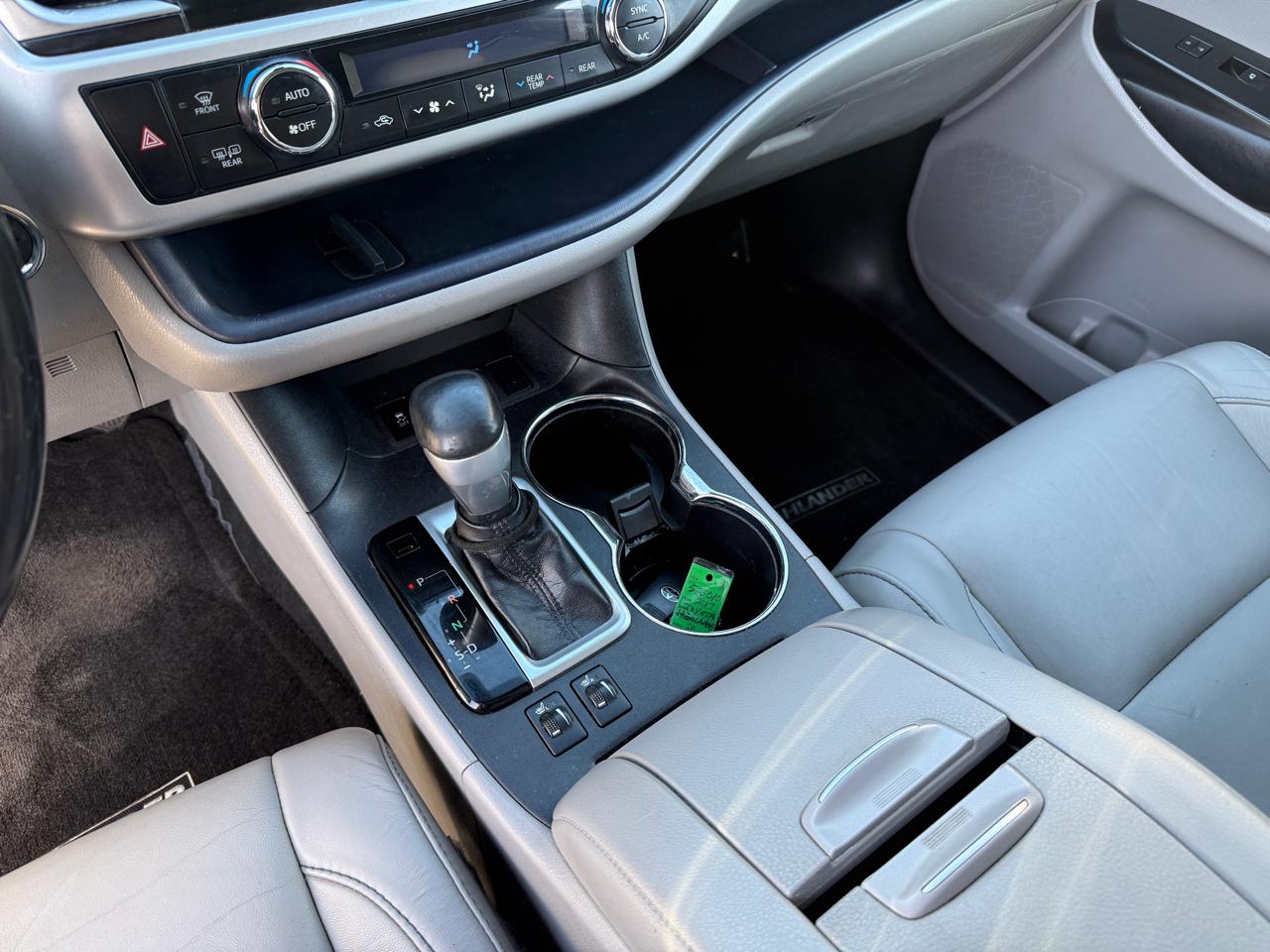 Toyota Highlander  2017