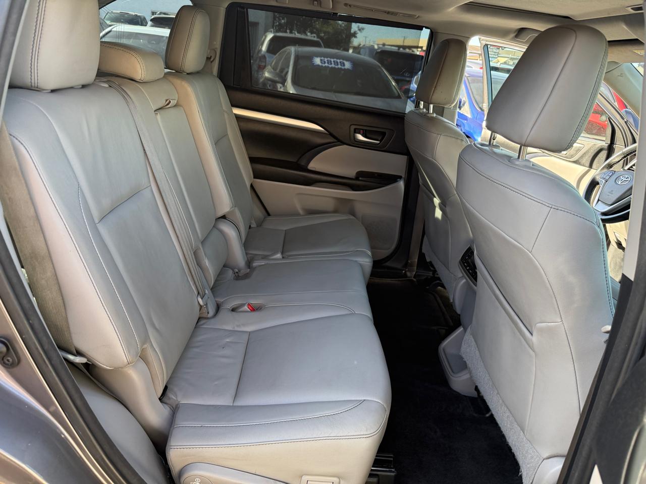 Toyota Highlander  2017