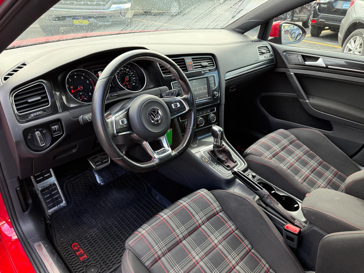 Volkswagen GTI  2016