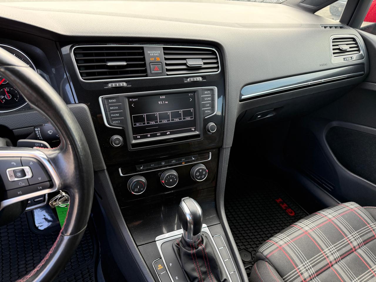 Volkswagen GTI  2016