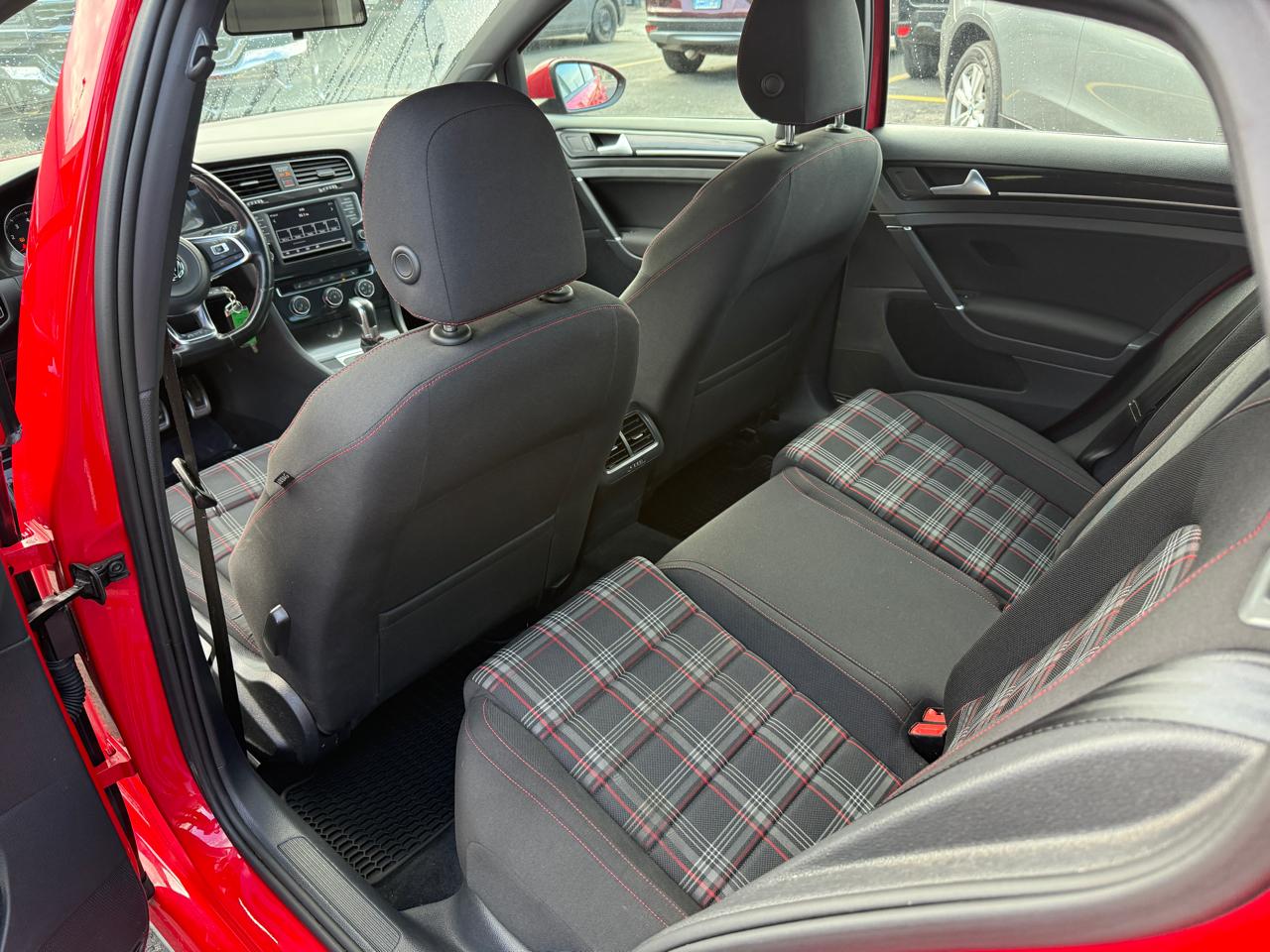 Volkswagen GTI  2016