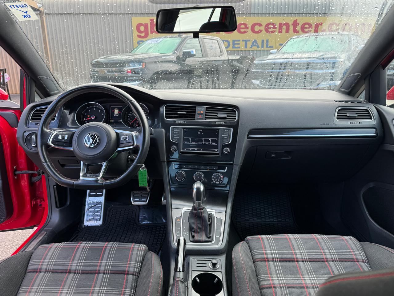 Volkswagen GTI  2016