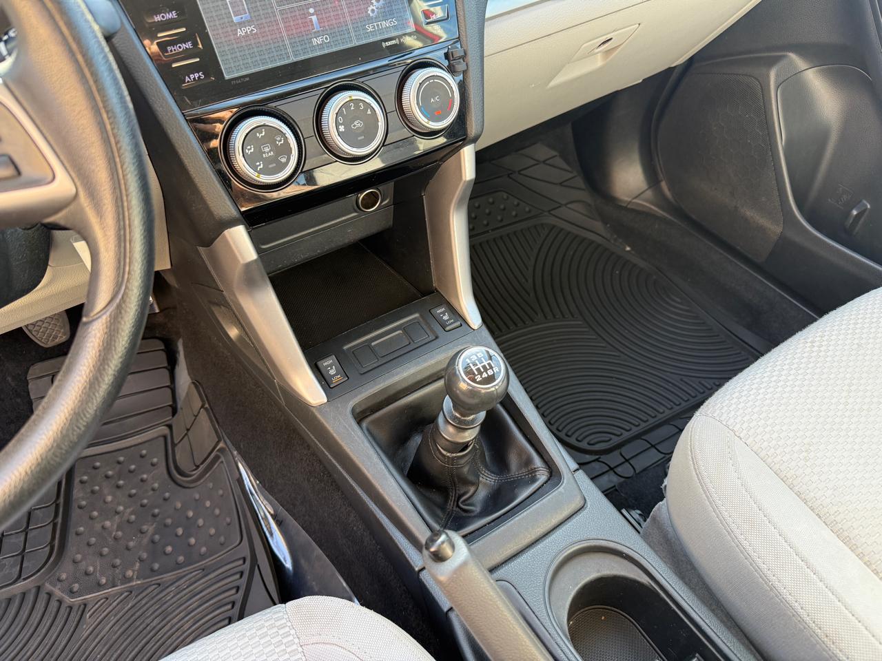 Subaru Forester  2016