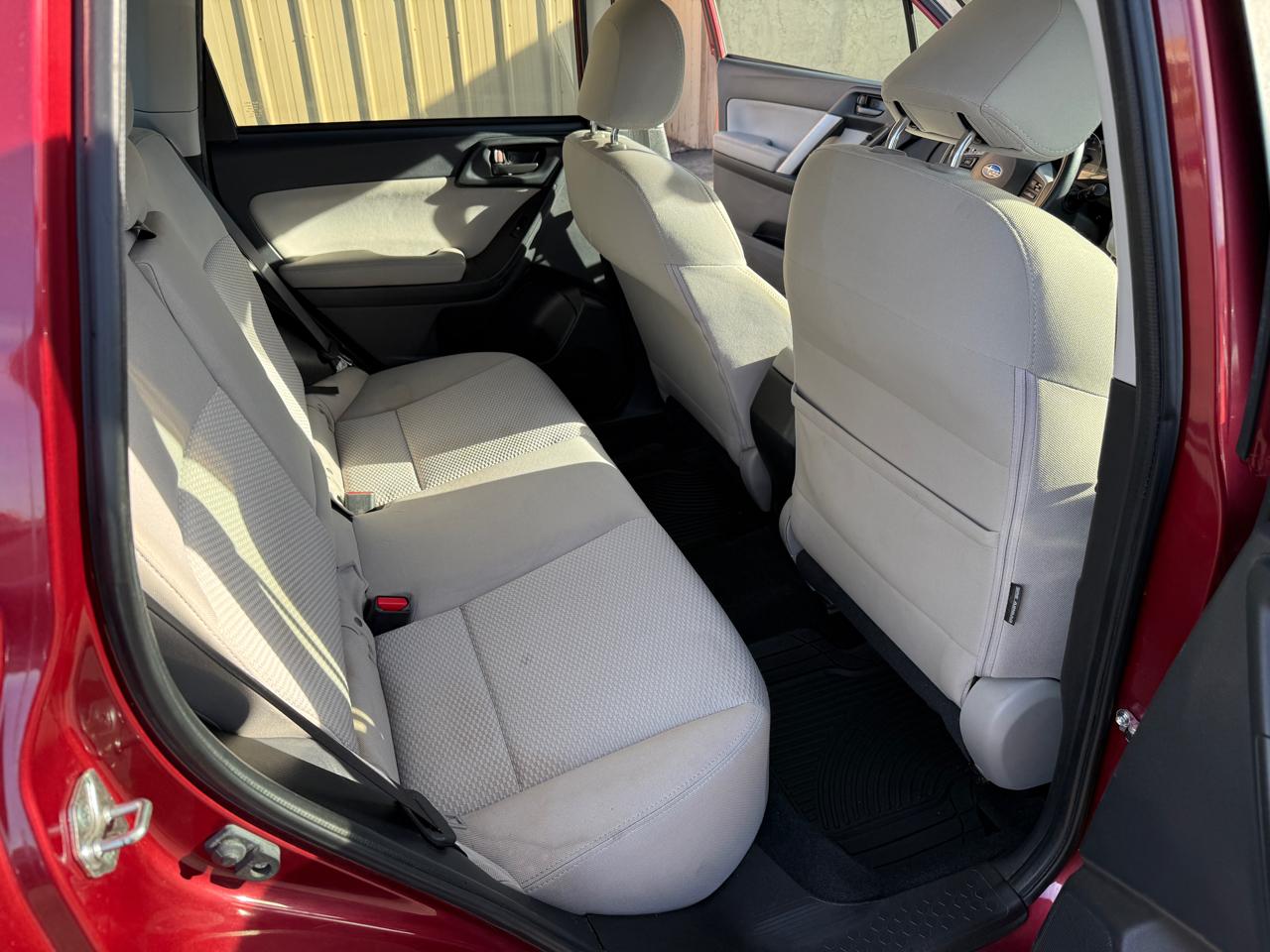 Subaru Forester  2016