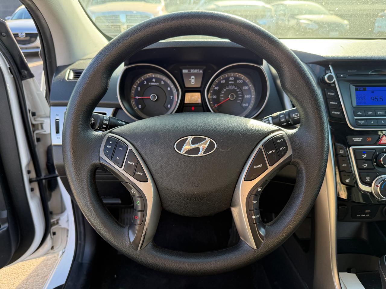 Hyundai Elantra GT  2016