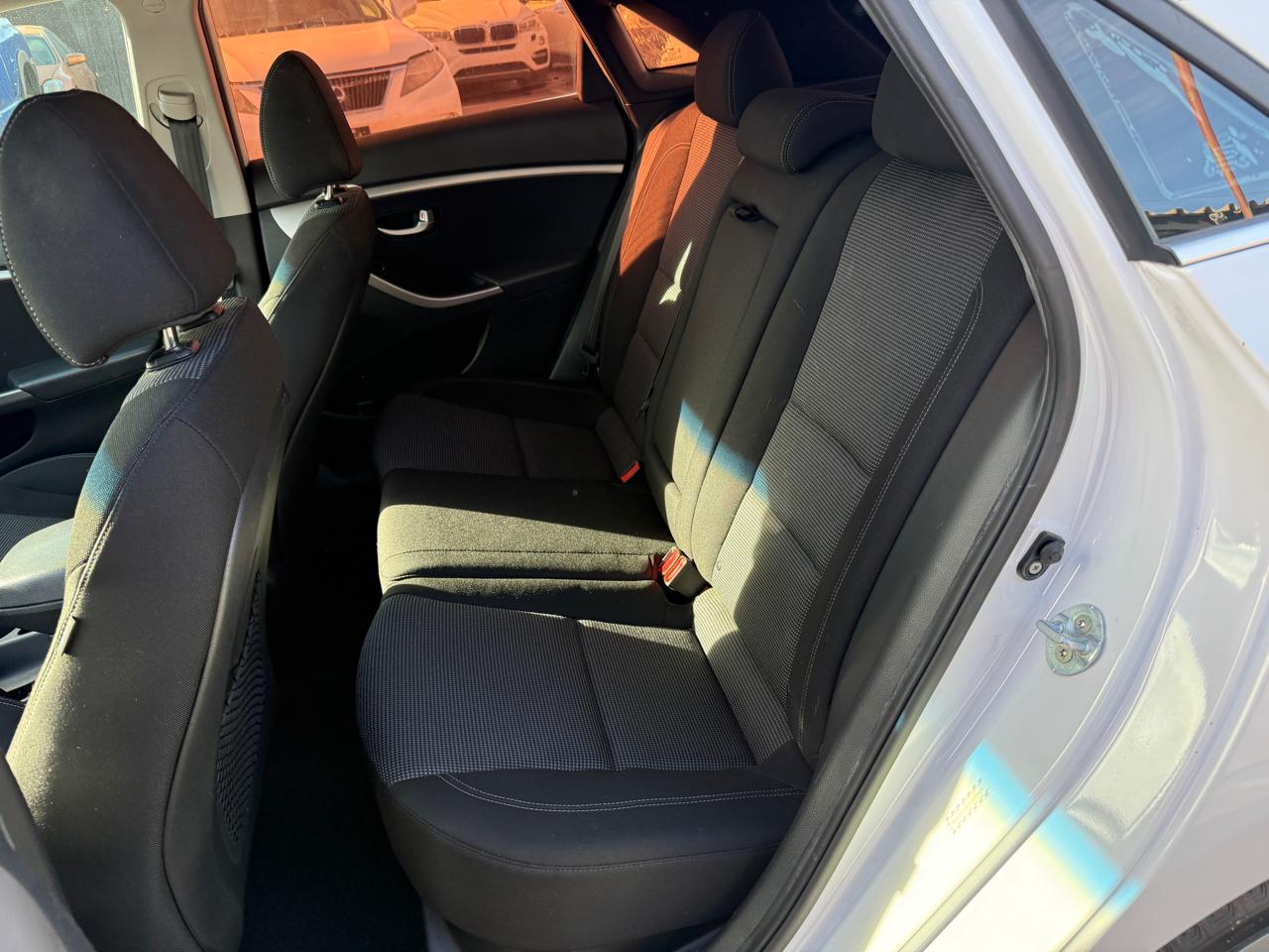 Hyundai Elantra GT  2016