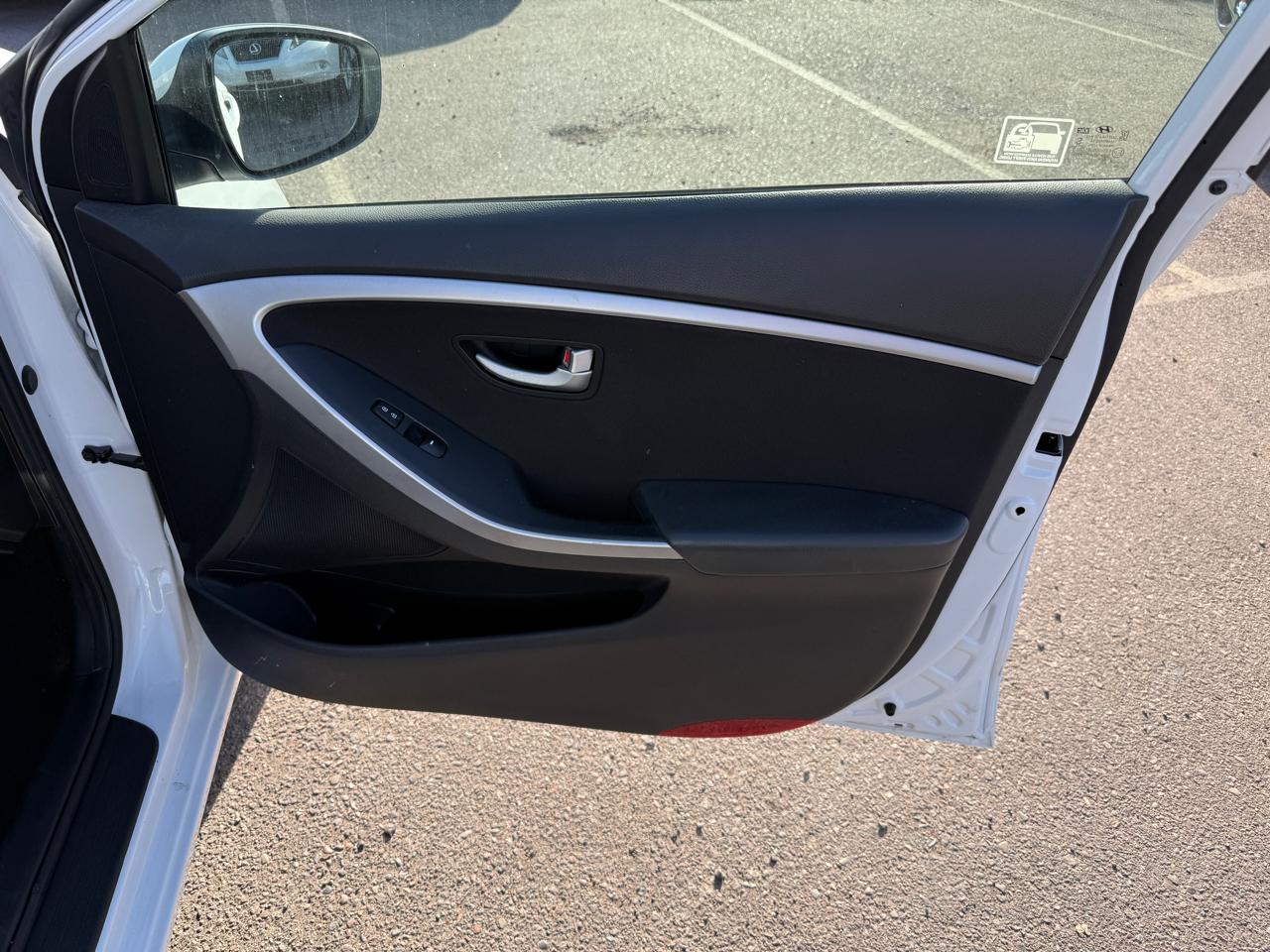 Hyundai Elantra GT  2016