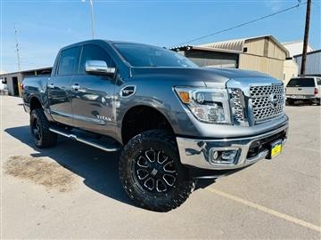 2017 Nissan Titan 