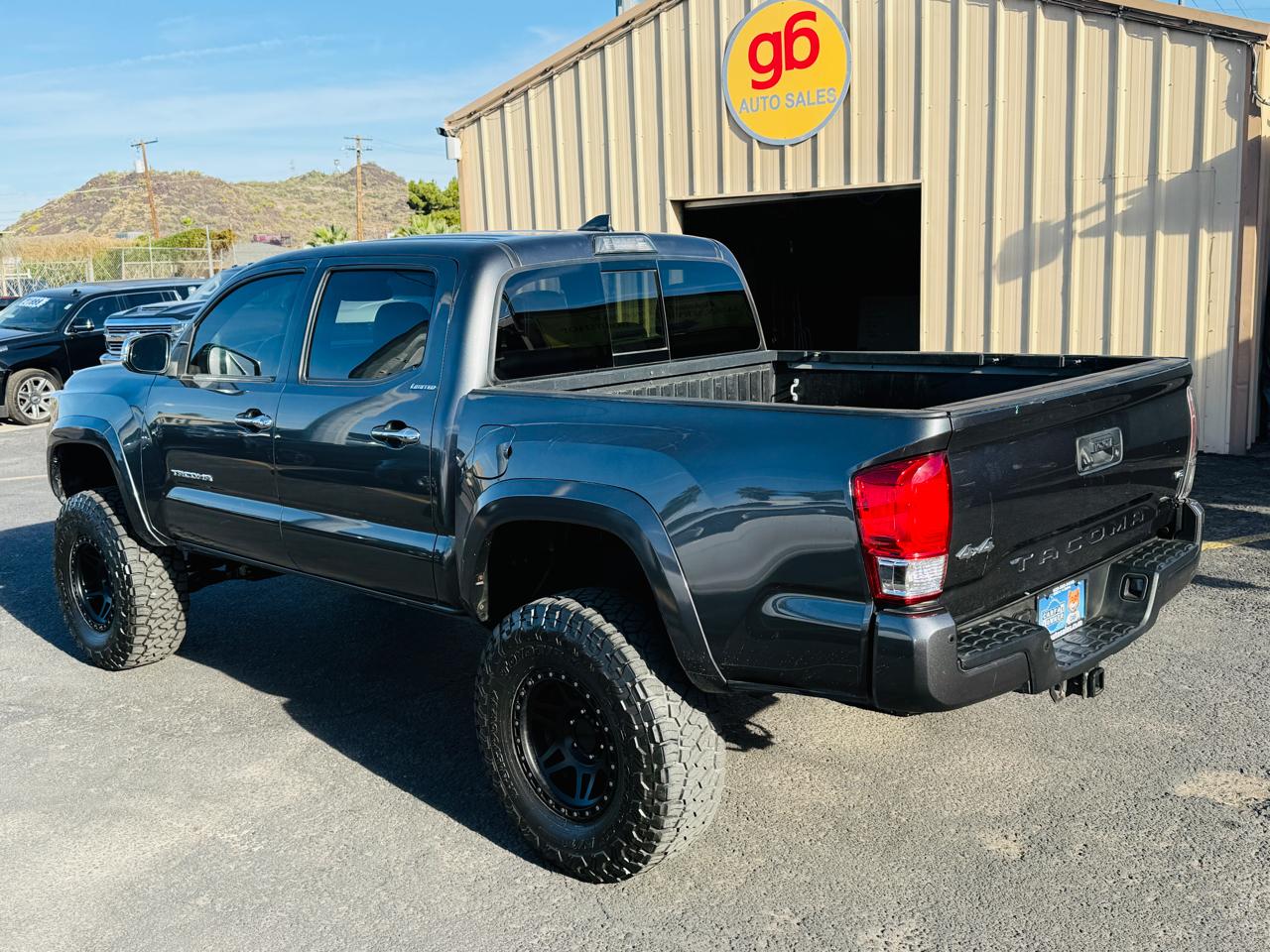 Toyota Tacoma  2018