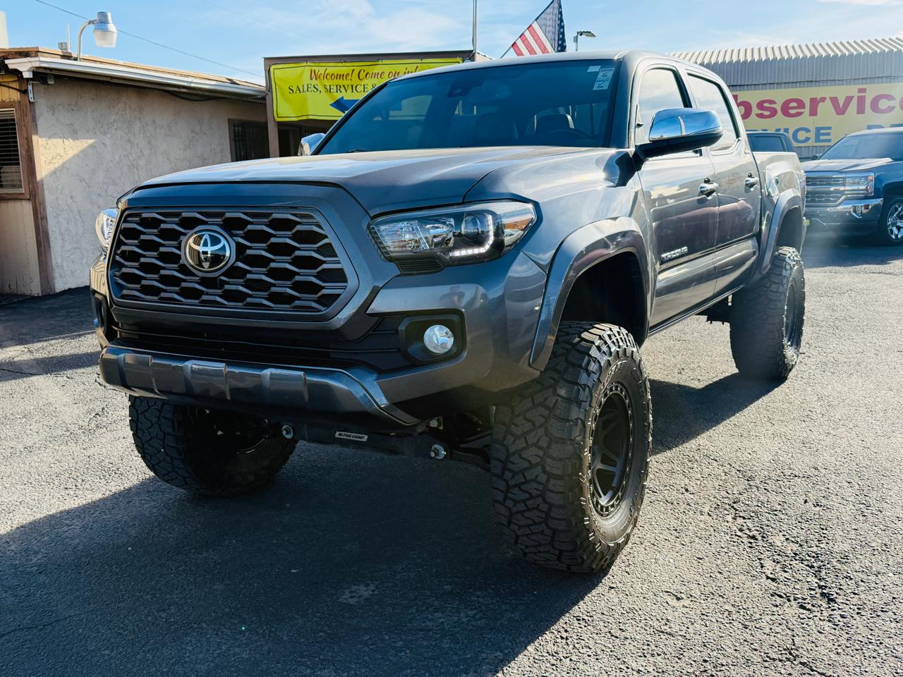 Toyota Tacoma  2018