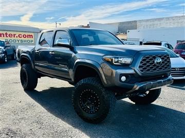 2018 Toyota Tacoma 