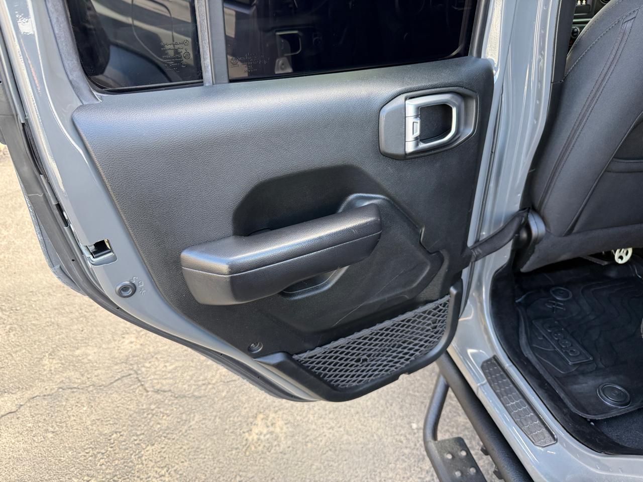 Jeep Gladiator  2020