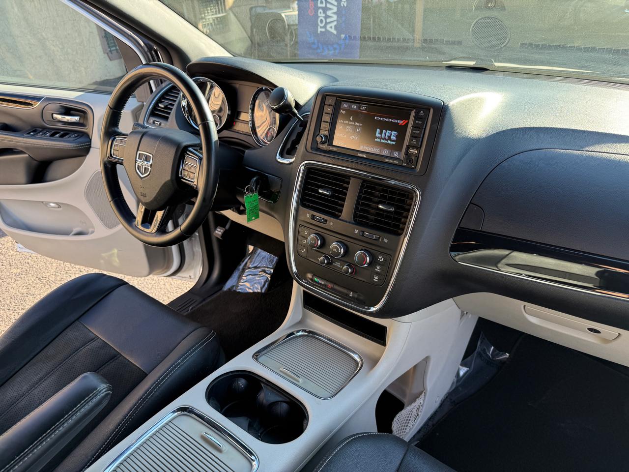 Dodge Grand Caravan  2019