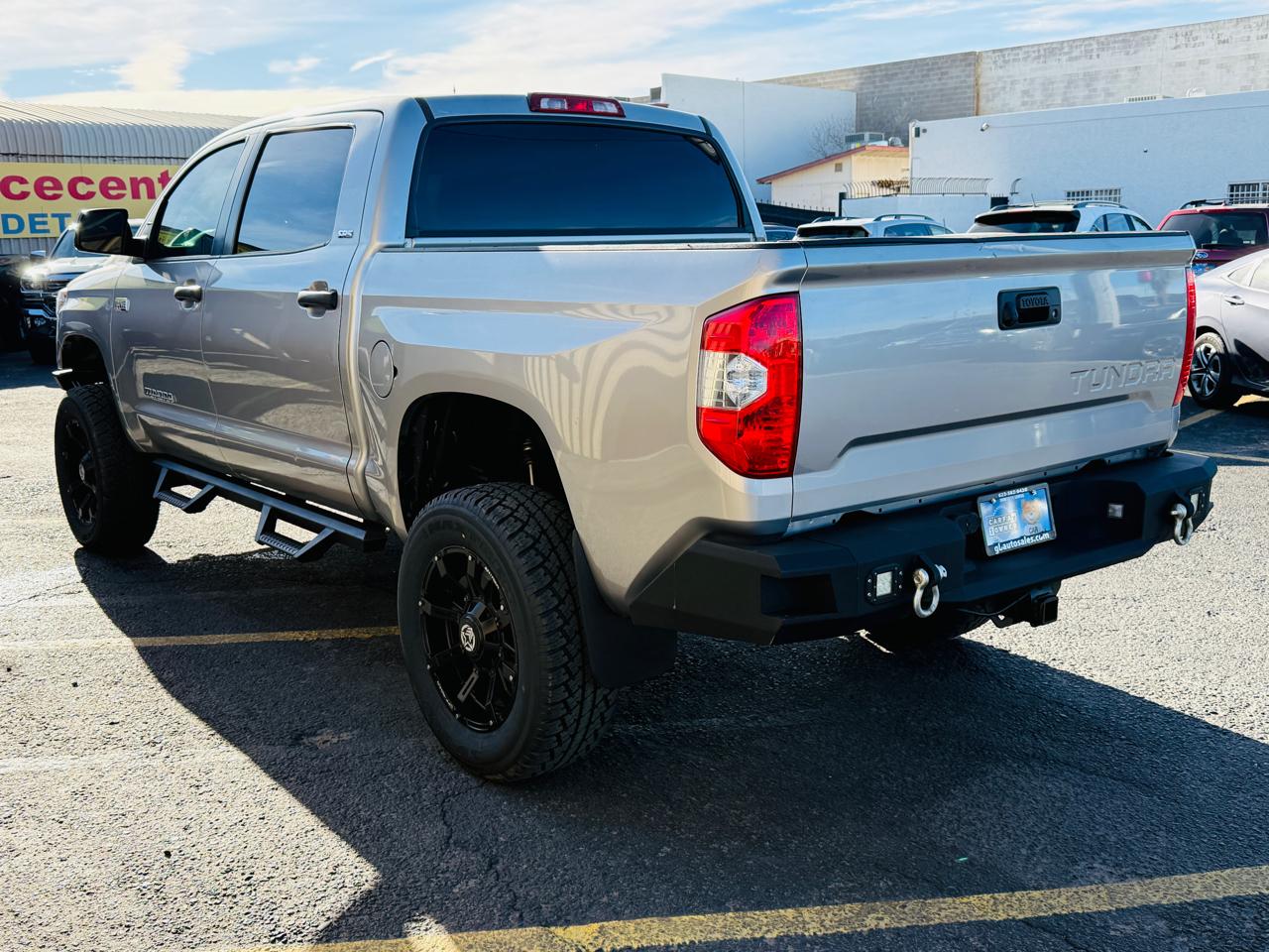 Toyota Tundra  2019