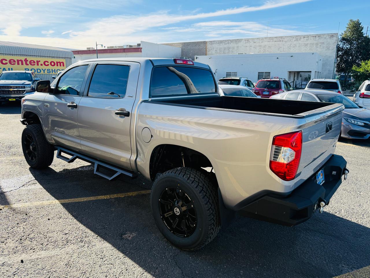 Toyota Tundra  2019