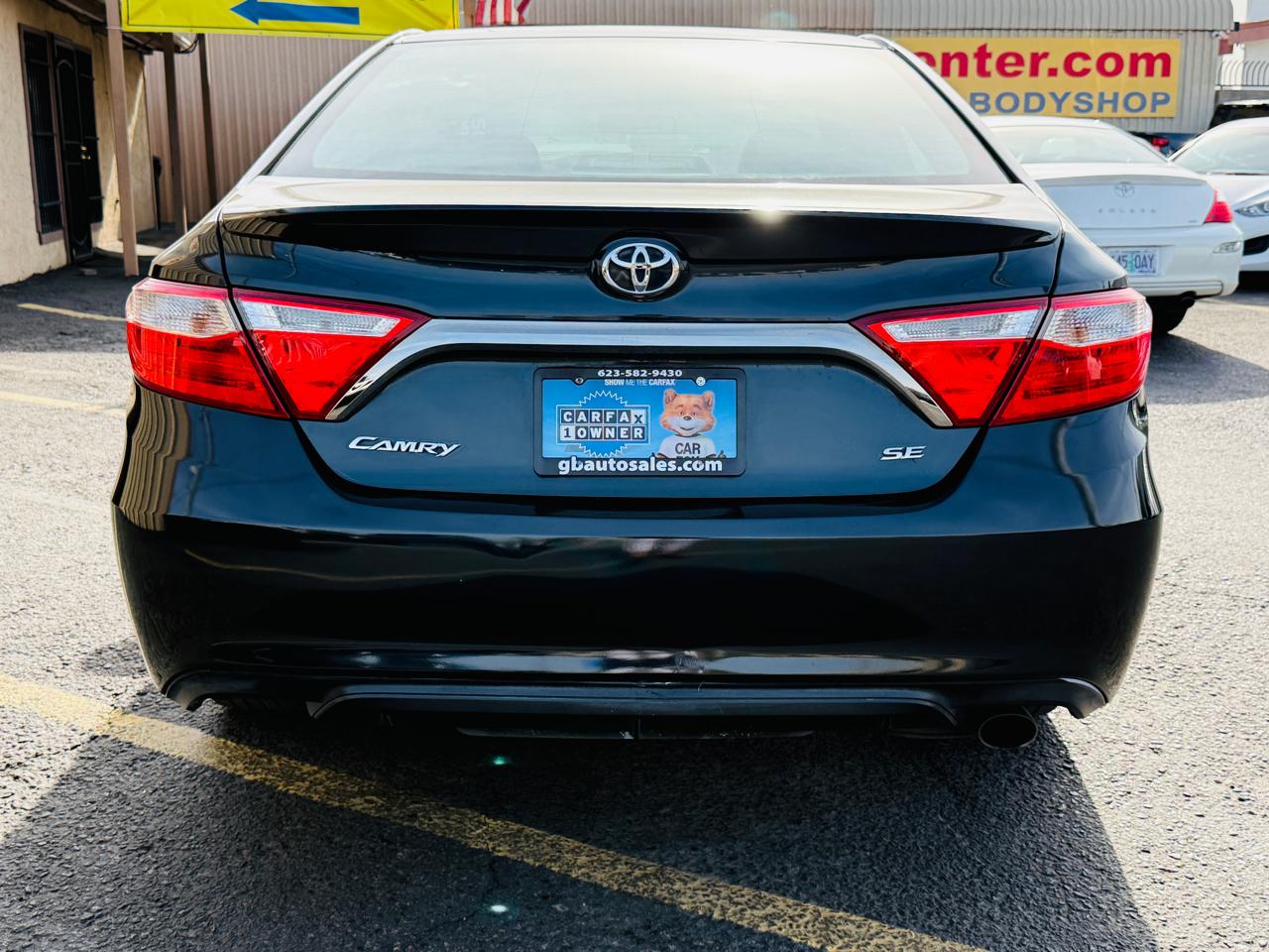 Toyota Camry  2017