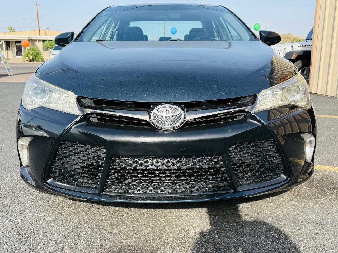 Toyota Camry  2017