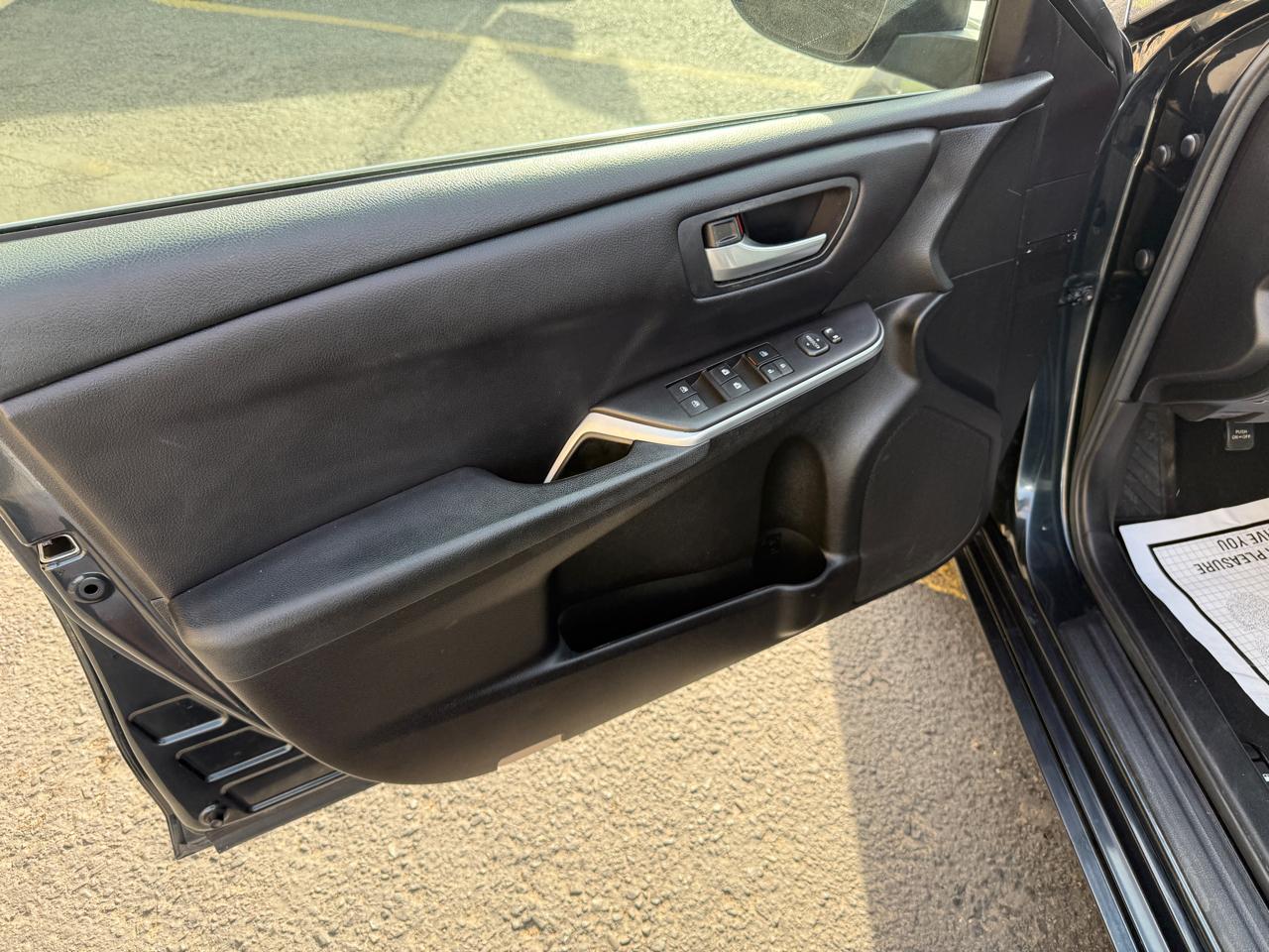 Toyota Camry  2017