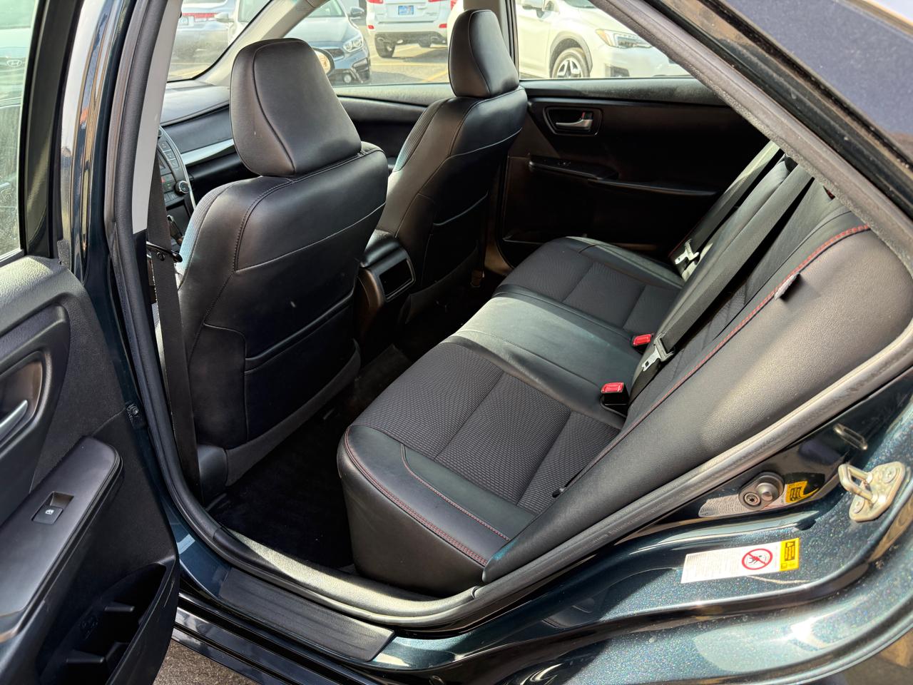 Toyota Camry  2017