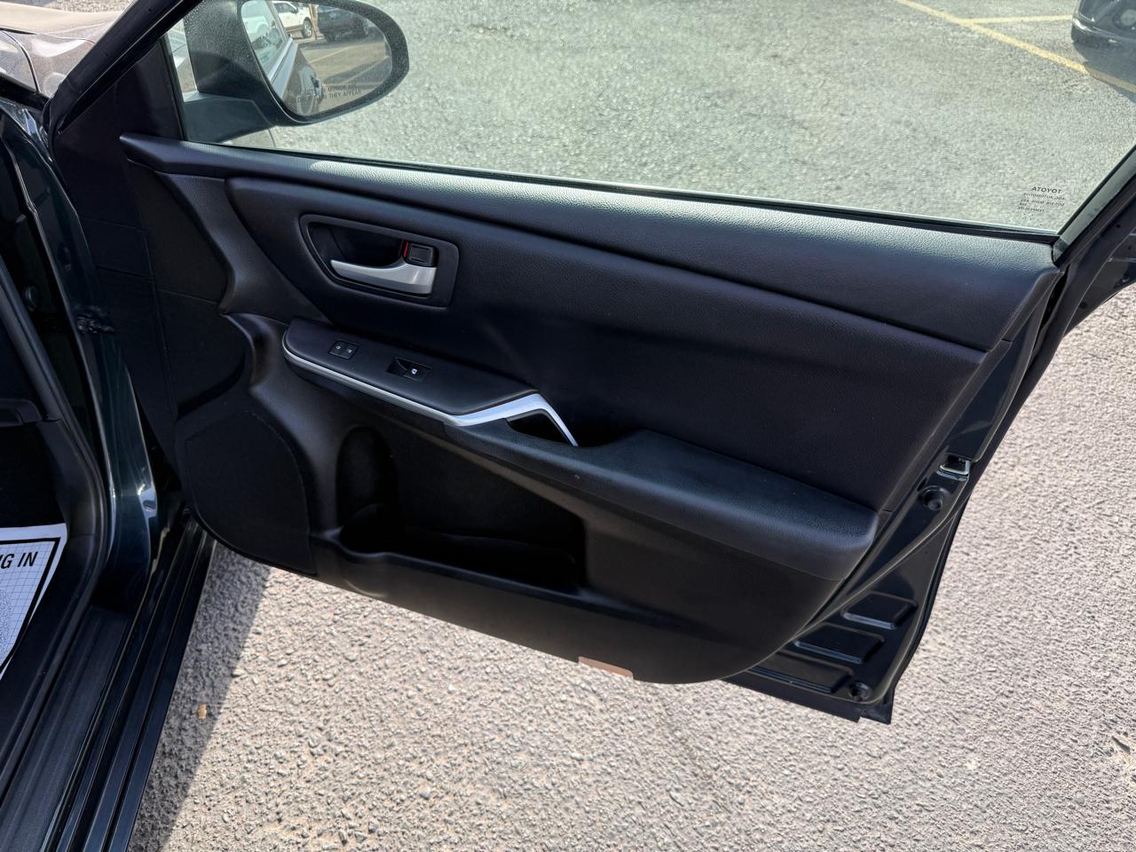 Toyota Camry  2017