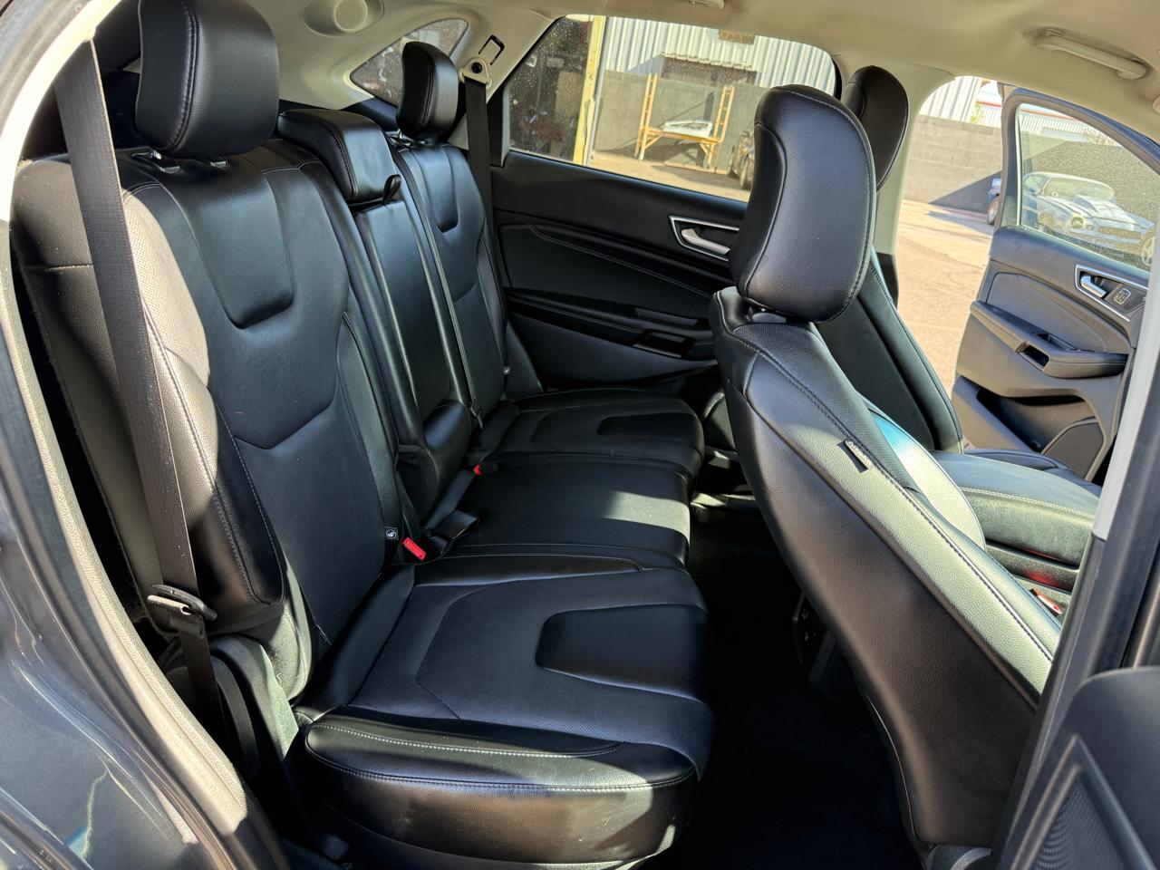 Ford Edge  2022