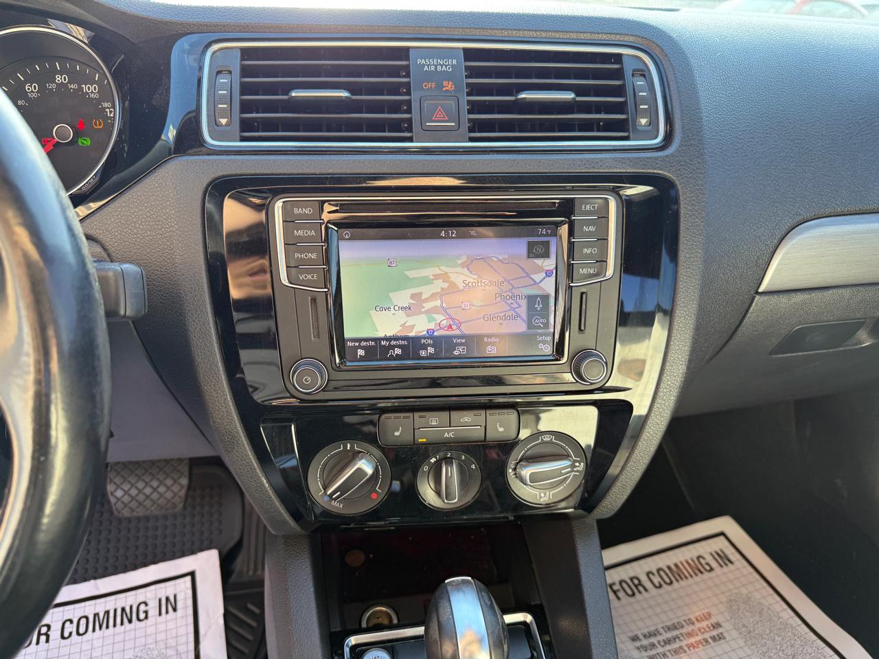 Volkswagen Jetta  2017