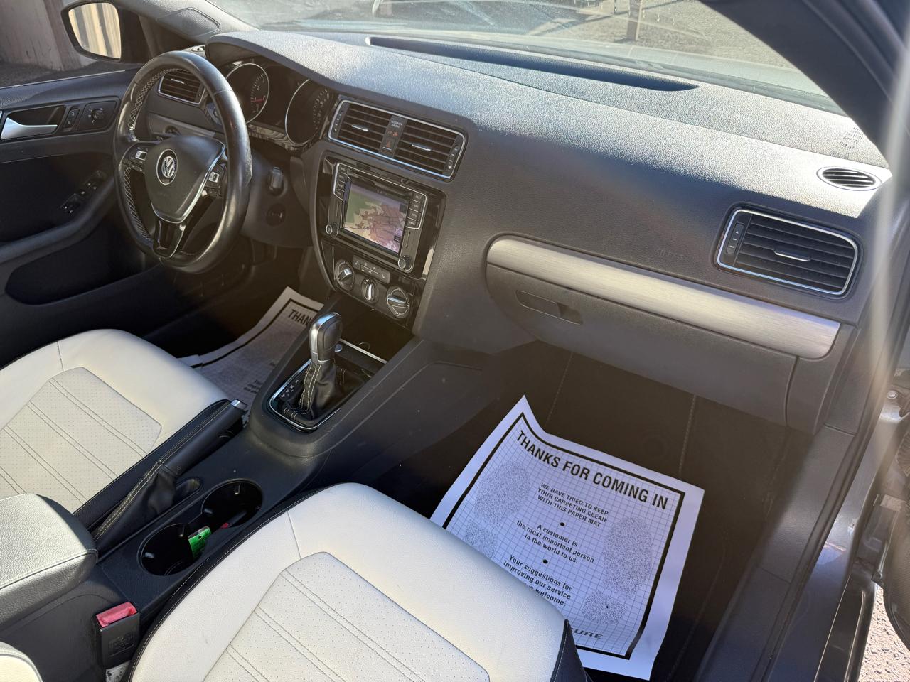 Volkswagen Jetta  2017