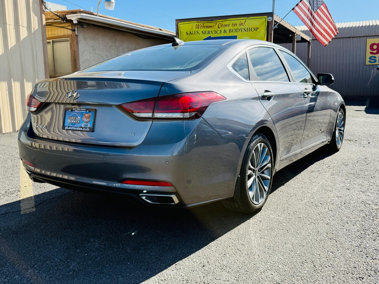 Hyundai Genesis  2016