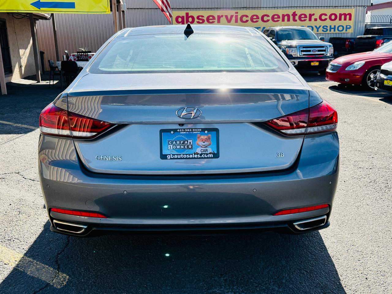Hyundai Genesis  2016