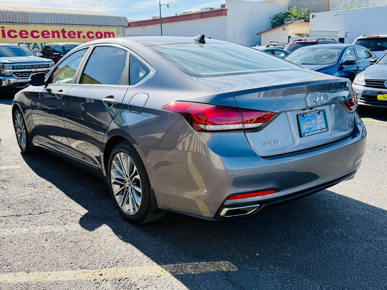 Hyundai Genesis  2016