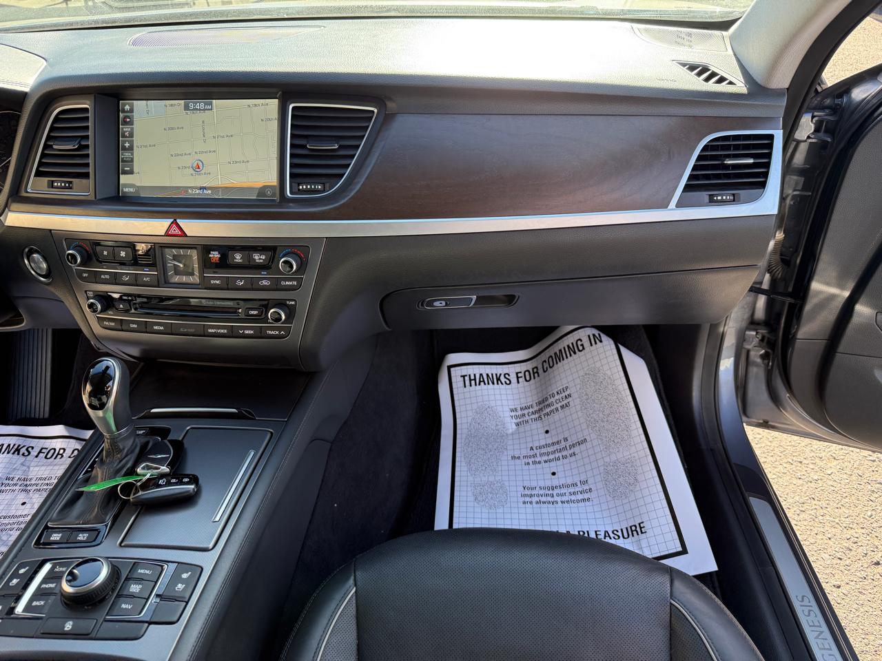 Hyundai Genesis  2016