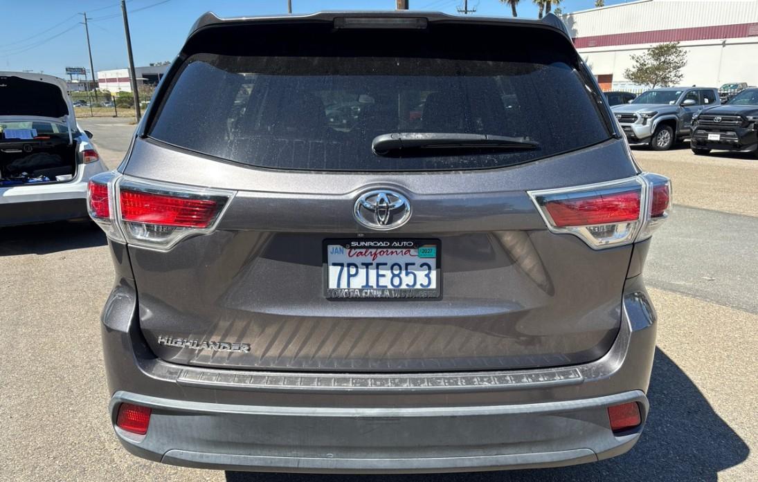 Toyota Highlander  2016
