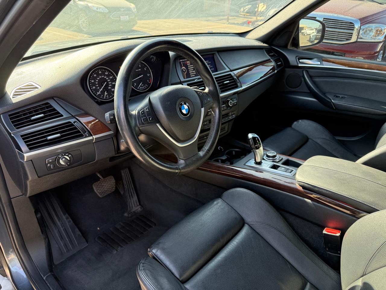 BMW X5  2011