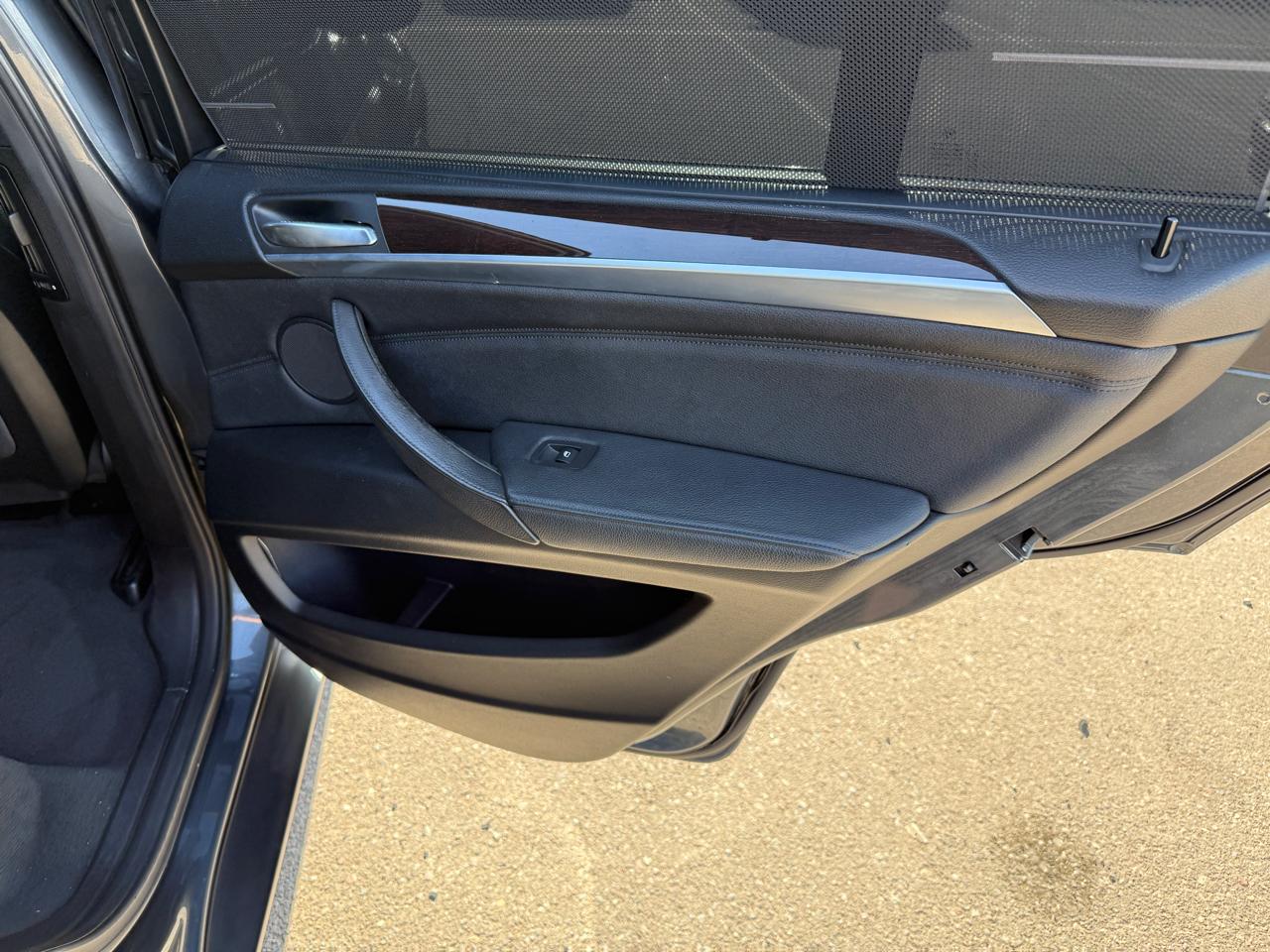 BMW X5  2011