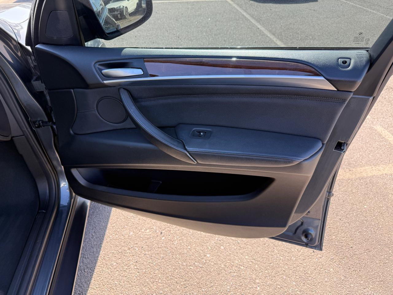 BMW X5  2011