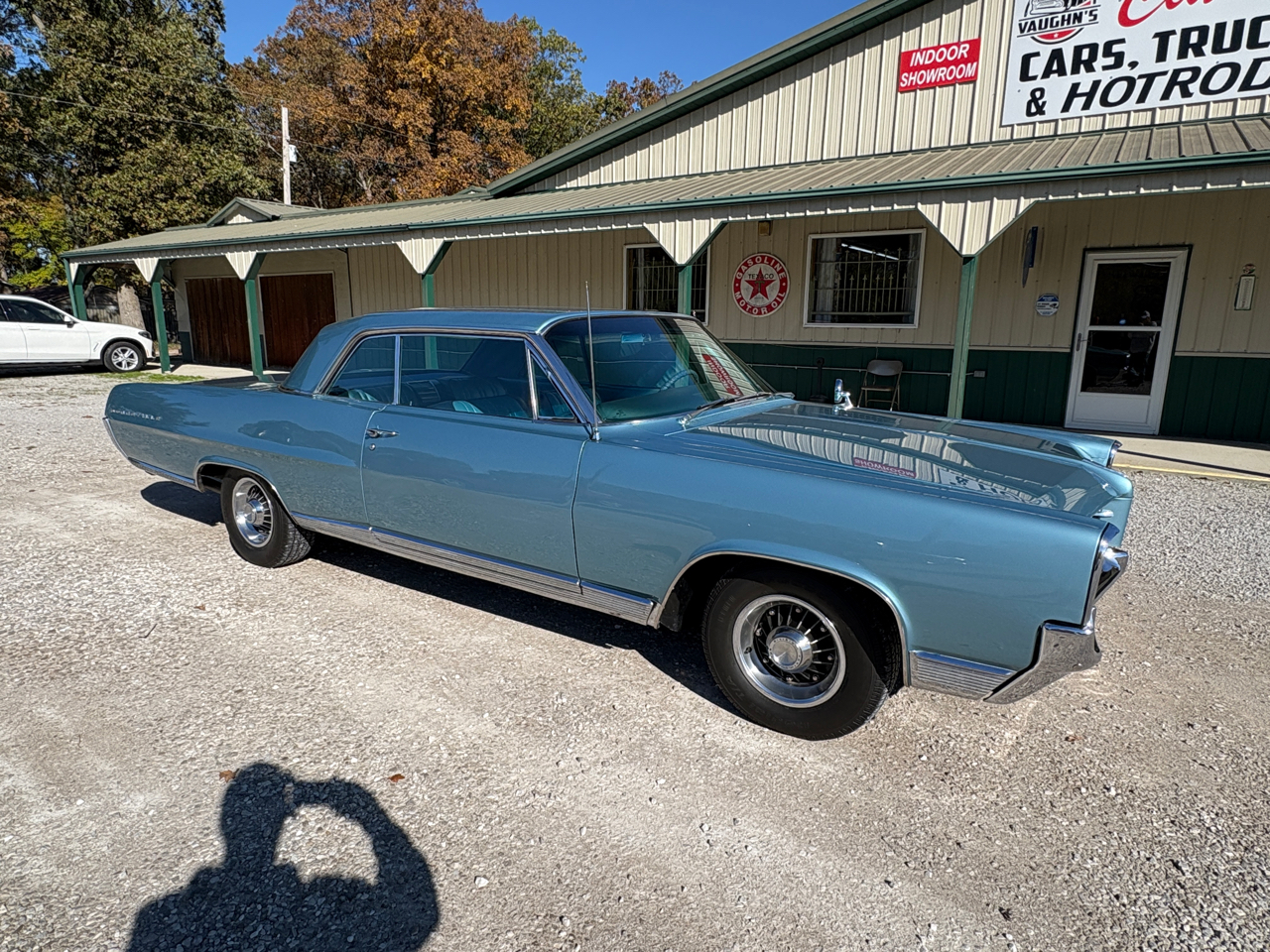 1964 Pontiac Bonneville 2DR Hardtop 389