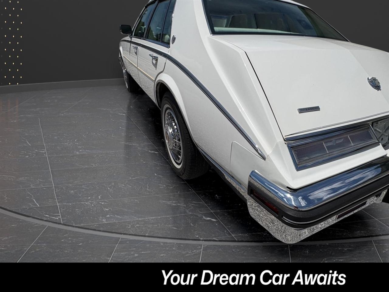 1985 Cadillac Seville - Photo 14