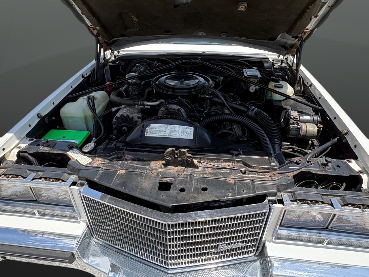 1985 Cadillac Seville - Photo 30