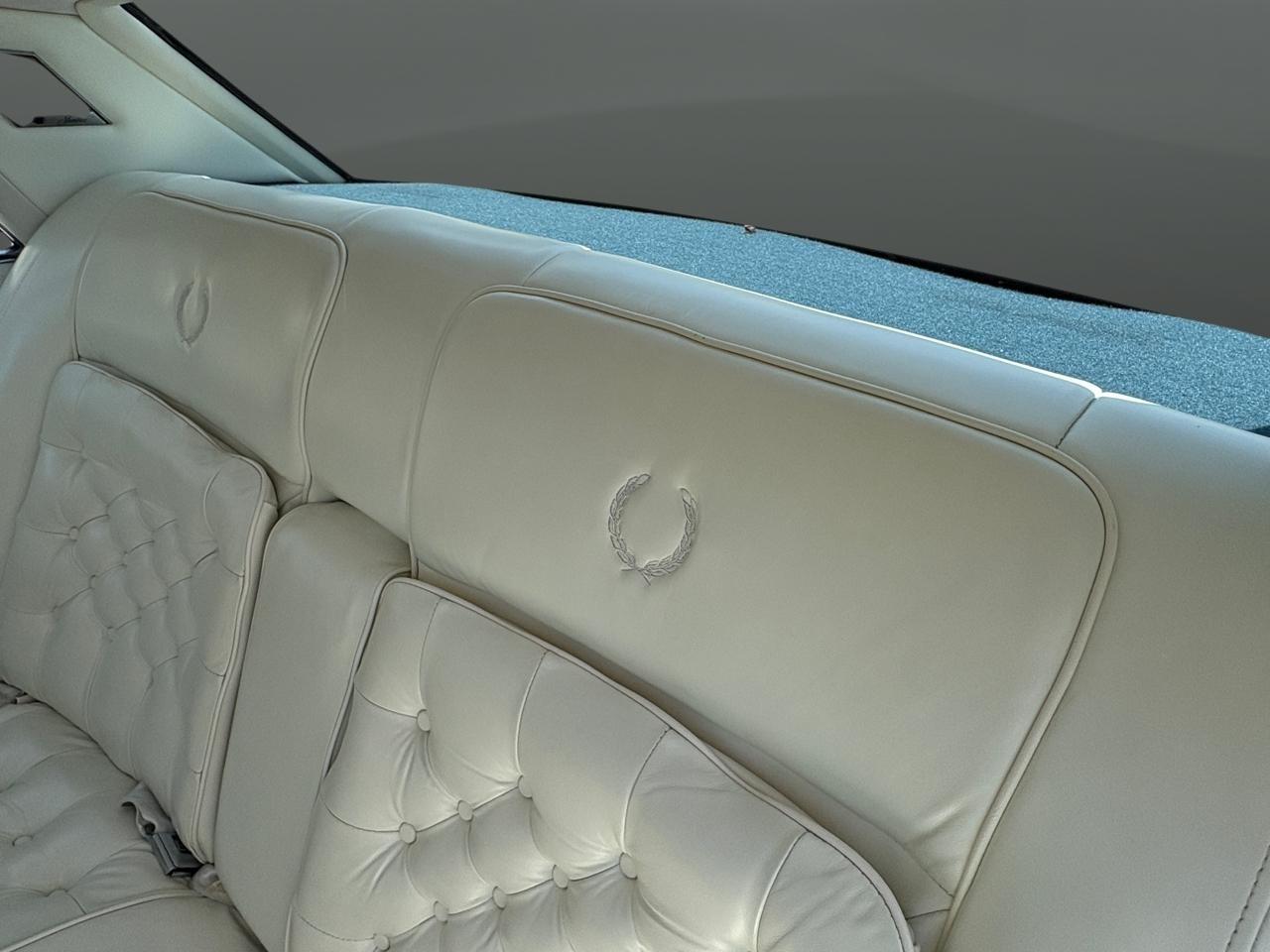 1985 Cadillac Seville - Photo 40