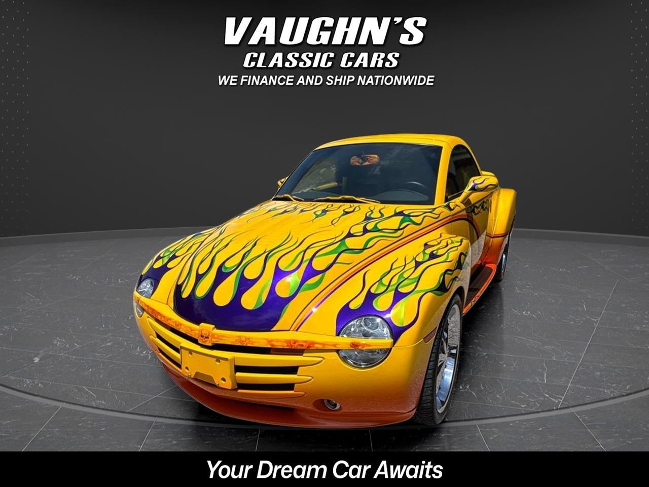 2004 Chevrolet SSR LS - Photo 12
