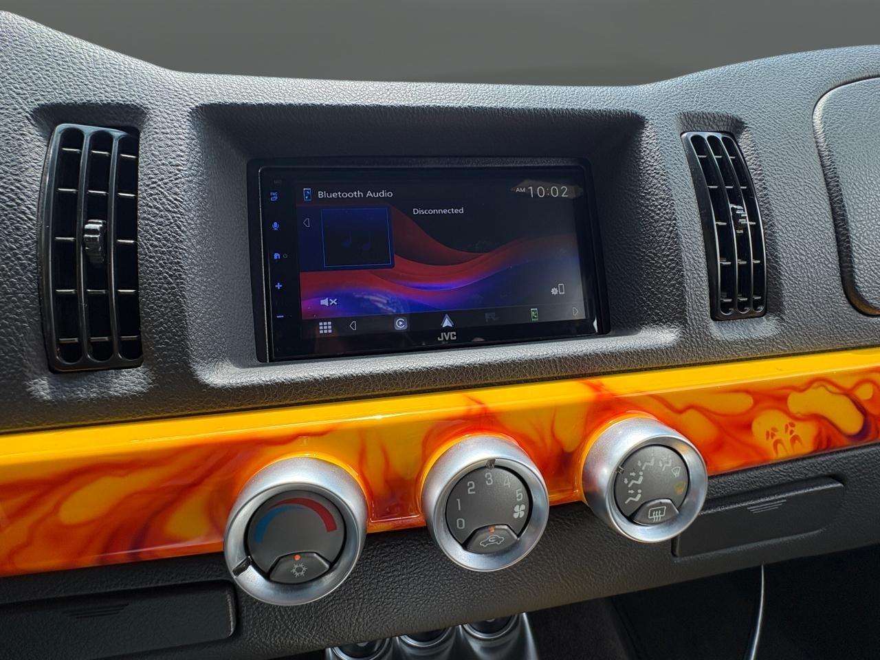 2004 Chevrolet SSR LS - Photo 53