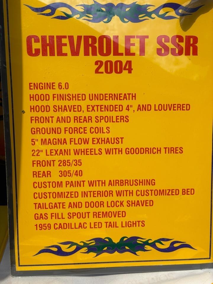 2004 Chevrolet SSR LS - Photo 58