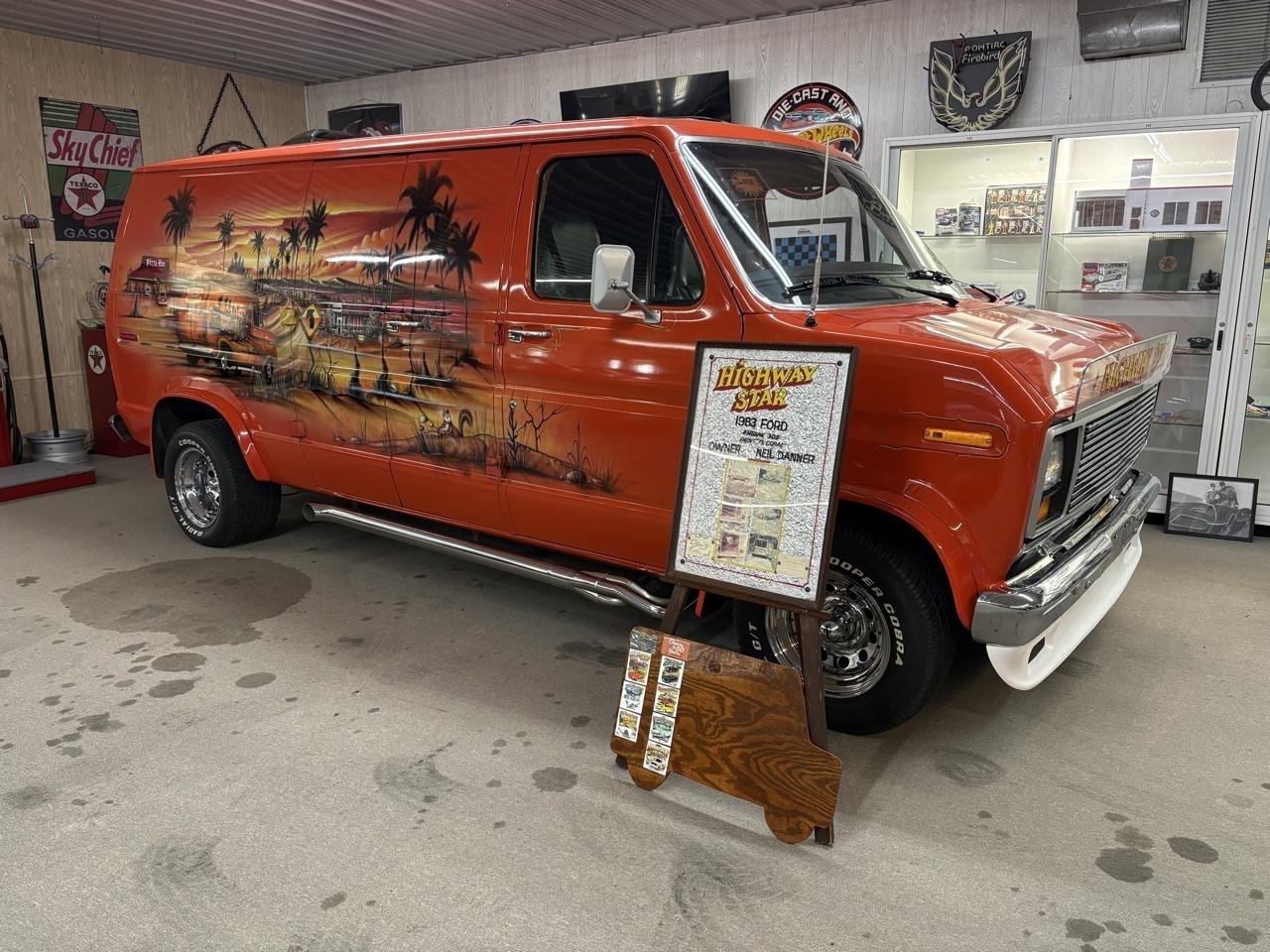 1983 Ford Econoline Wagon E150 Custom Van