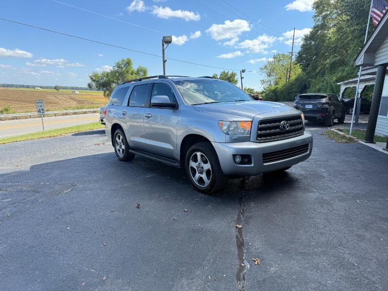 2013 Toyota Sequoia SR5 5.7L 4WD FFV