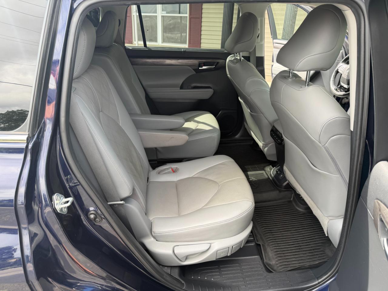 2021 Toyota Highlander Platinum - Photo 15
