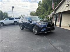 2021 Toyota Highlander 